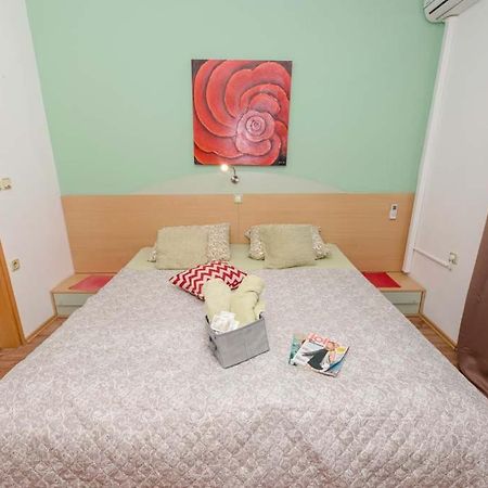 Apartman Precca Supetarska Draga Exterior photo